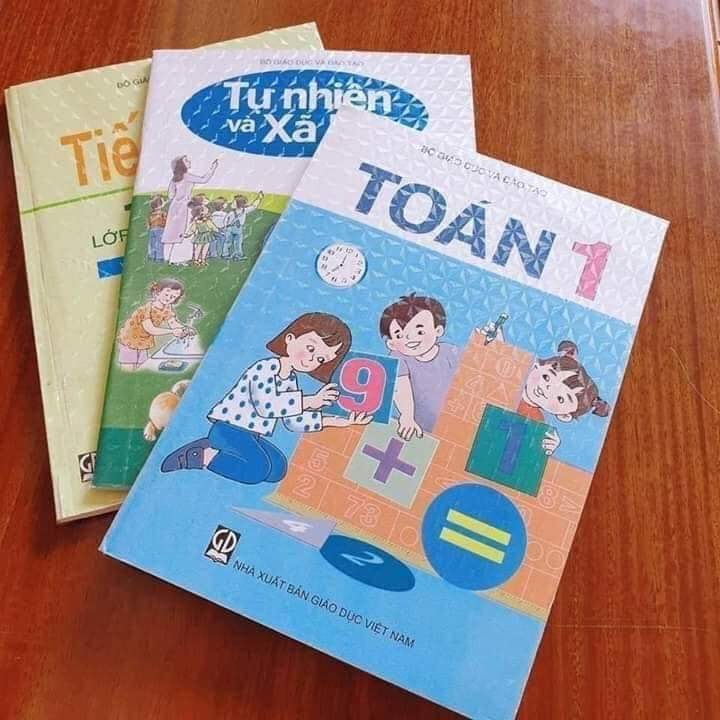 Tập 10 bọc SGK, vở Decal siêu bền