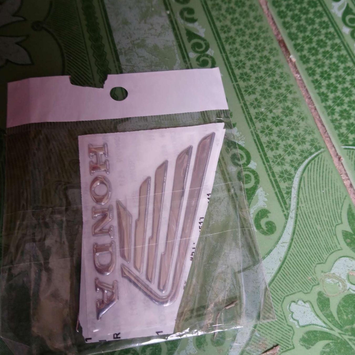 cánh chim honda nhựa xi bạc đủ 1 cặp