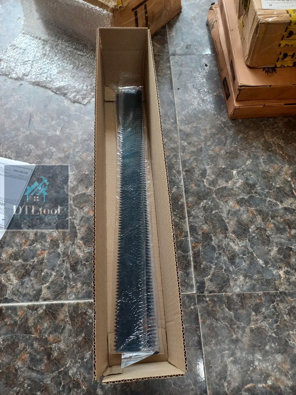 Bàn cào sơn Epoxy tự san phẳng bằng thép dài 56cm lược thay thế . Chiều cao răng lược 0, 1, 2, 3, 5mm