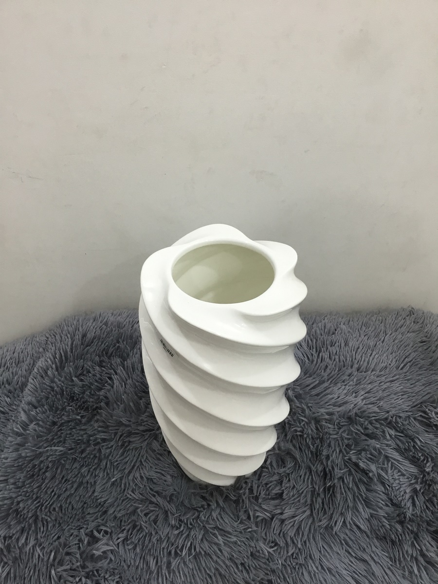 BÌNH HOA XOẮN LỚN 35 CM - GỐM SỨ CƯỜNG PHÁT