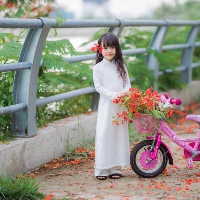 Áo Dài Trắng Bé Gái Kèm Quần | Lazada.Vn