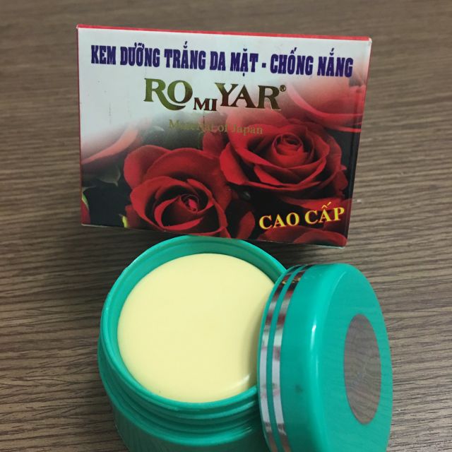 Sỉ 12 Hủ Kem Dưỡng Trắng Romiyar