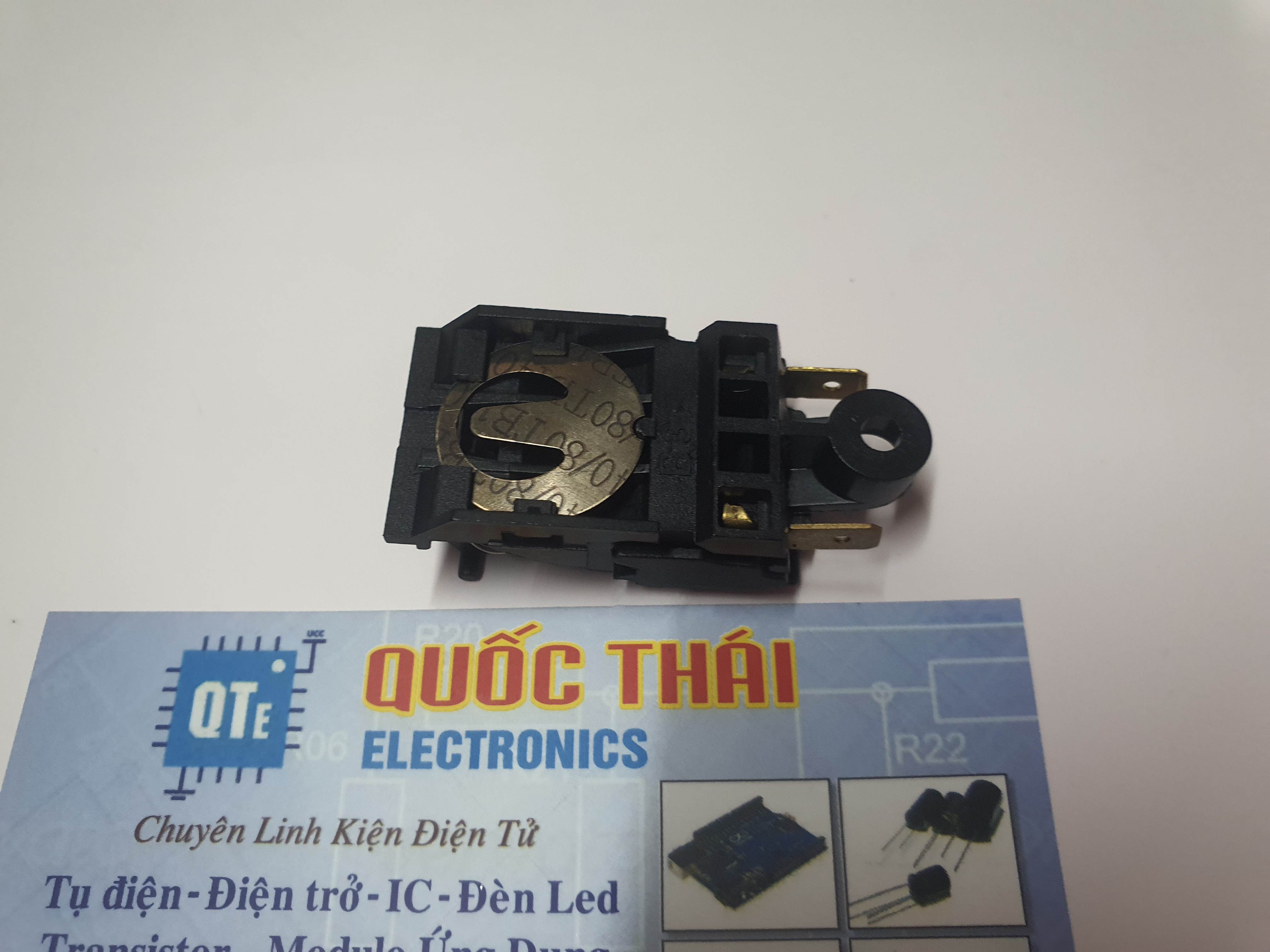 công tắc ấm đun siêu tốc