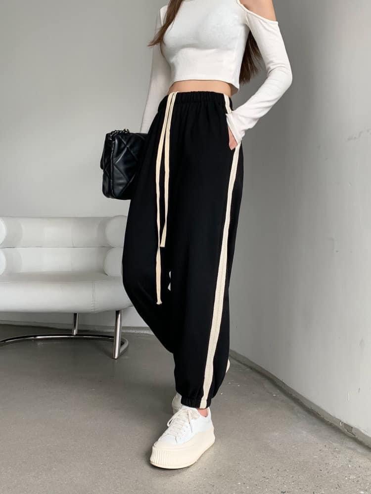 Quần Jogger Nữ Nỉ Tăm Phối Sọc Siêu Ấm