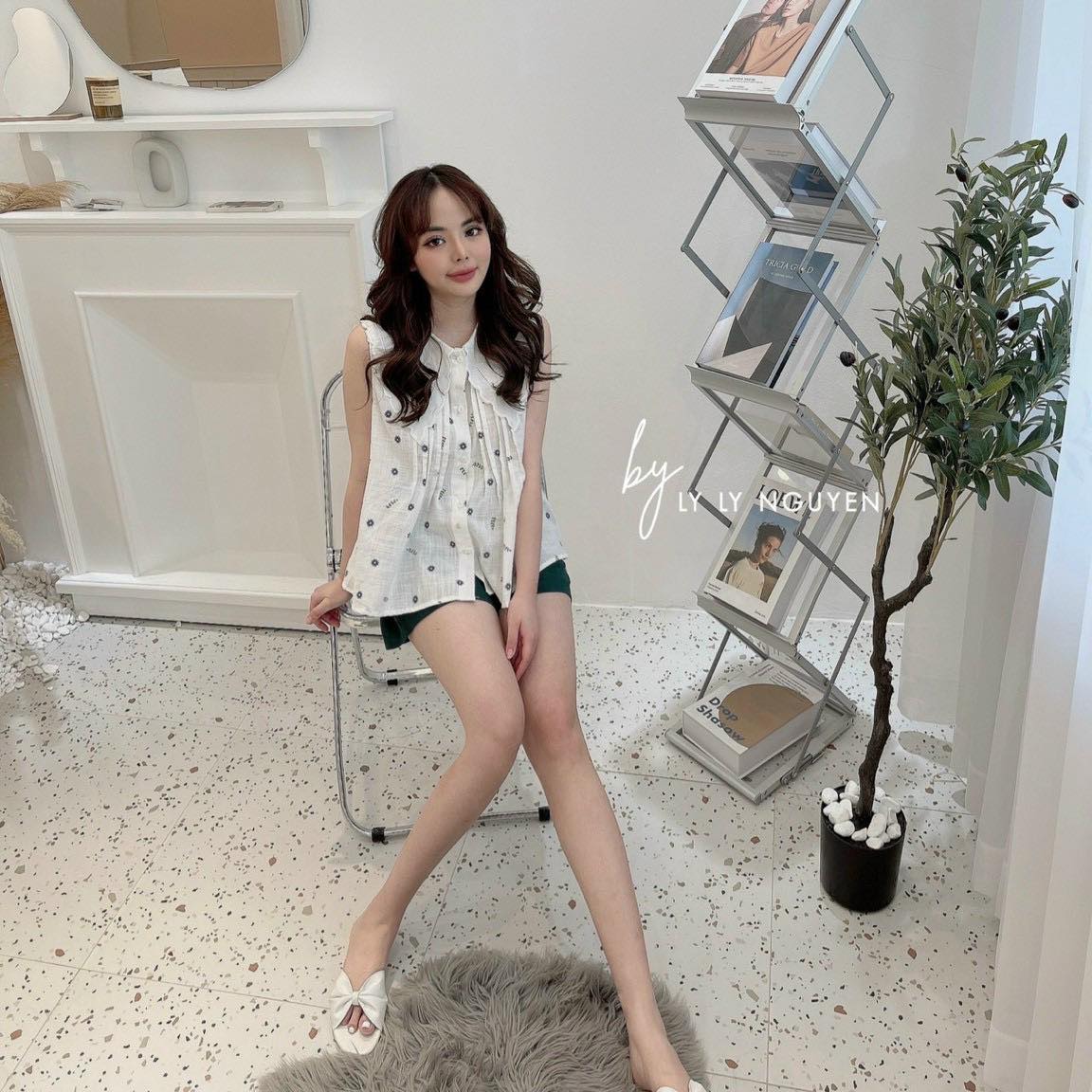 Set bộ áo trắng quần thô đùi cao cấp