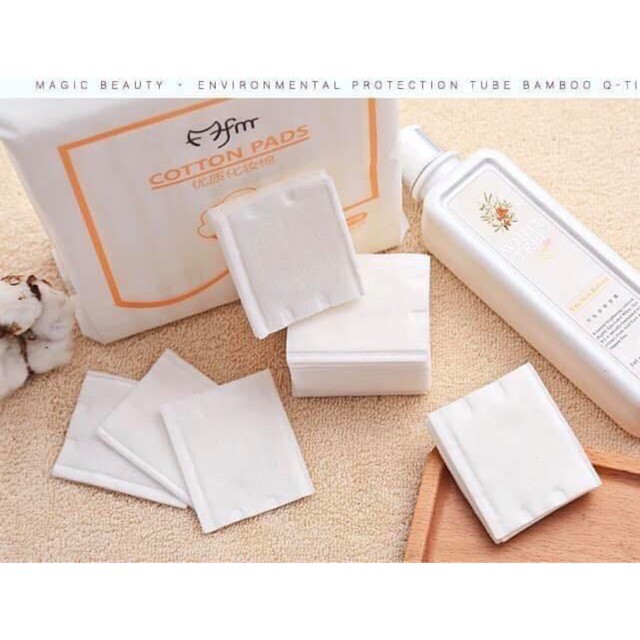 Bông tẩy trang Cotton Pads 220 miếng