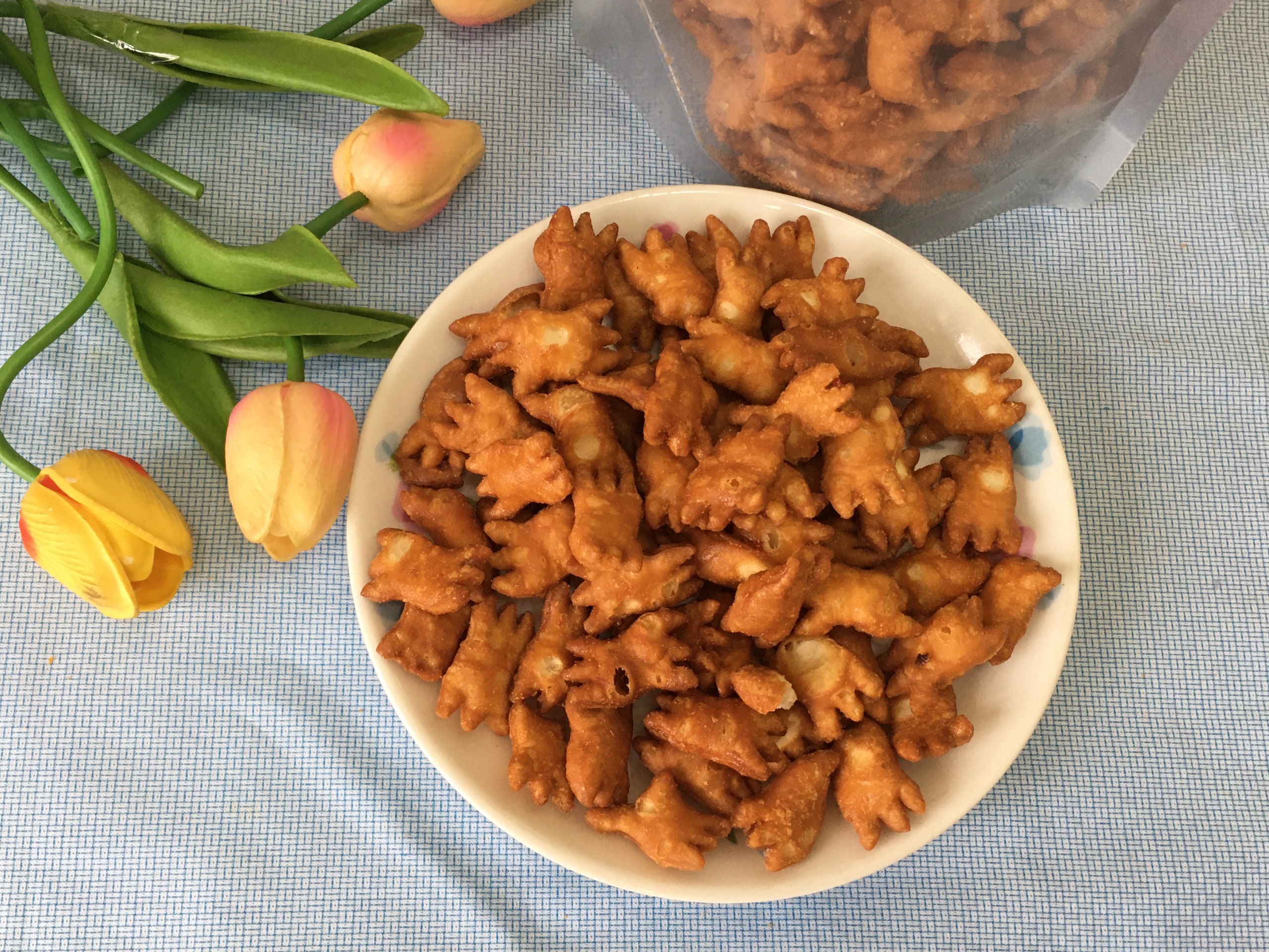 1KG Snack bánh ba khía cay mặn
