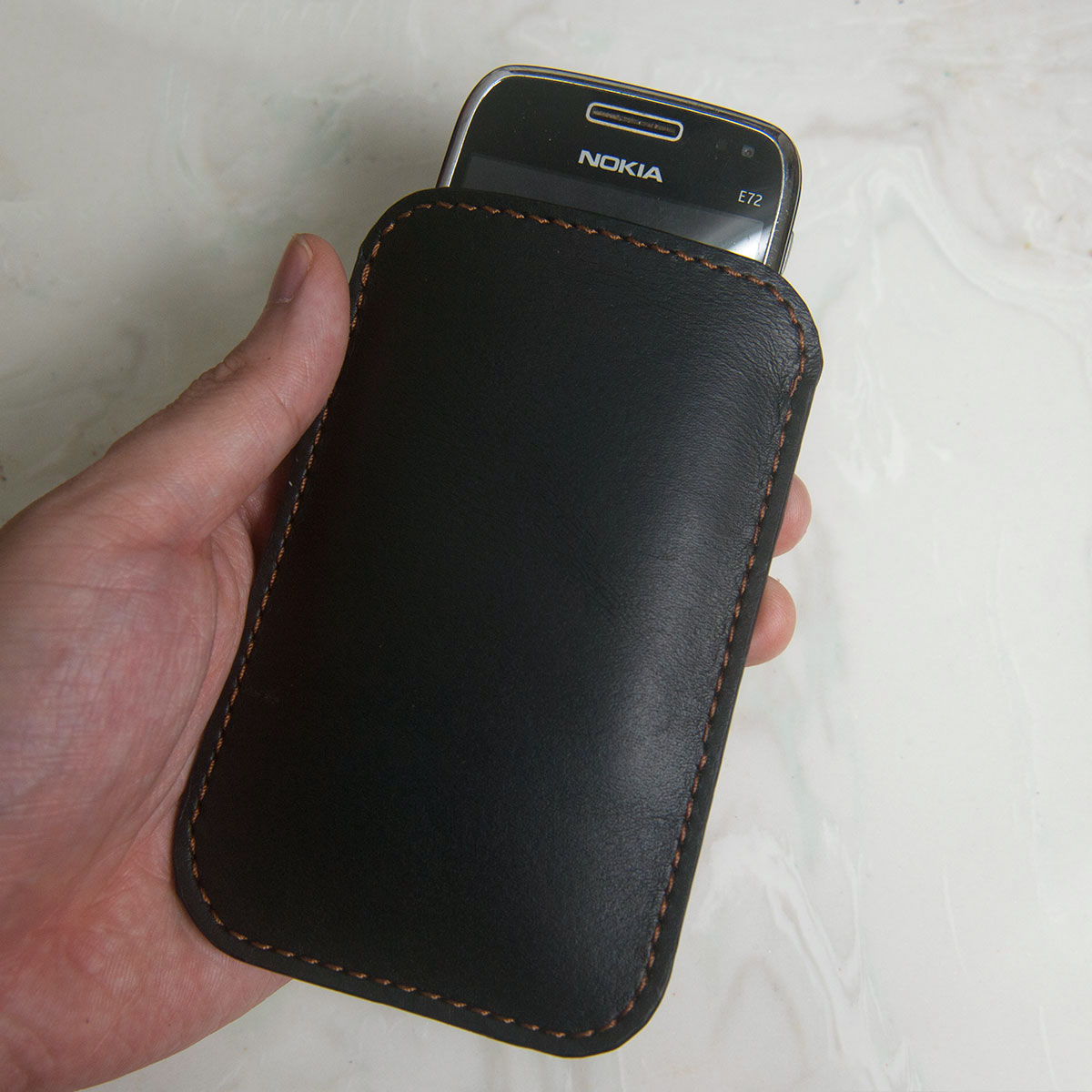 Bao da điện thoại màu đen cho Nokia E71, E72, E63, chất liệu da bò thật nhập khẩu, đồ da handmade chất