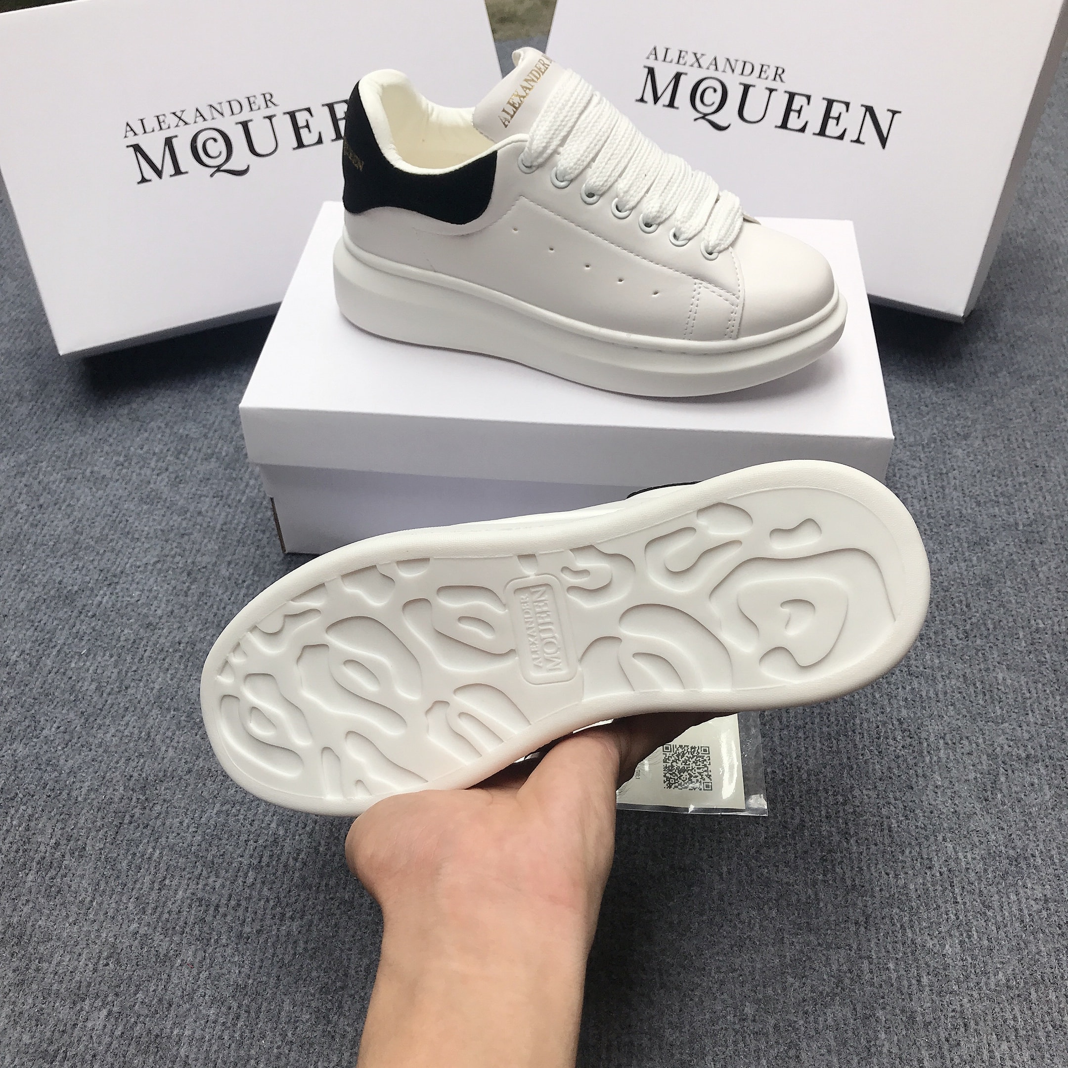 [Fullbox, Bill + Tất + Lọ tẩy trắng] Giày thể thao nam nữ Alexander Mcqueen 36-43