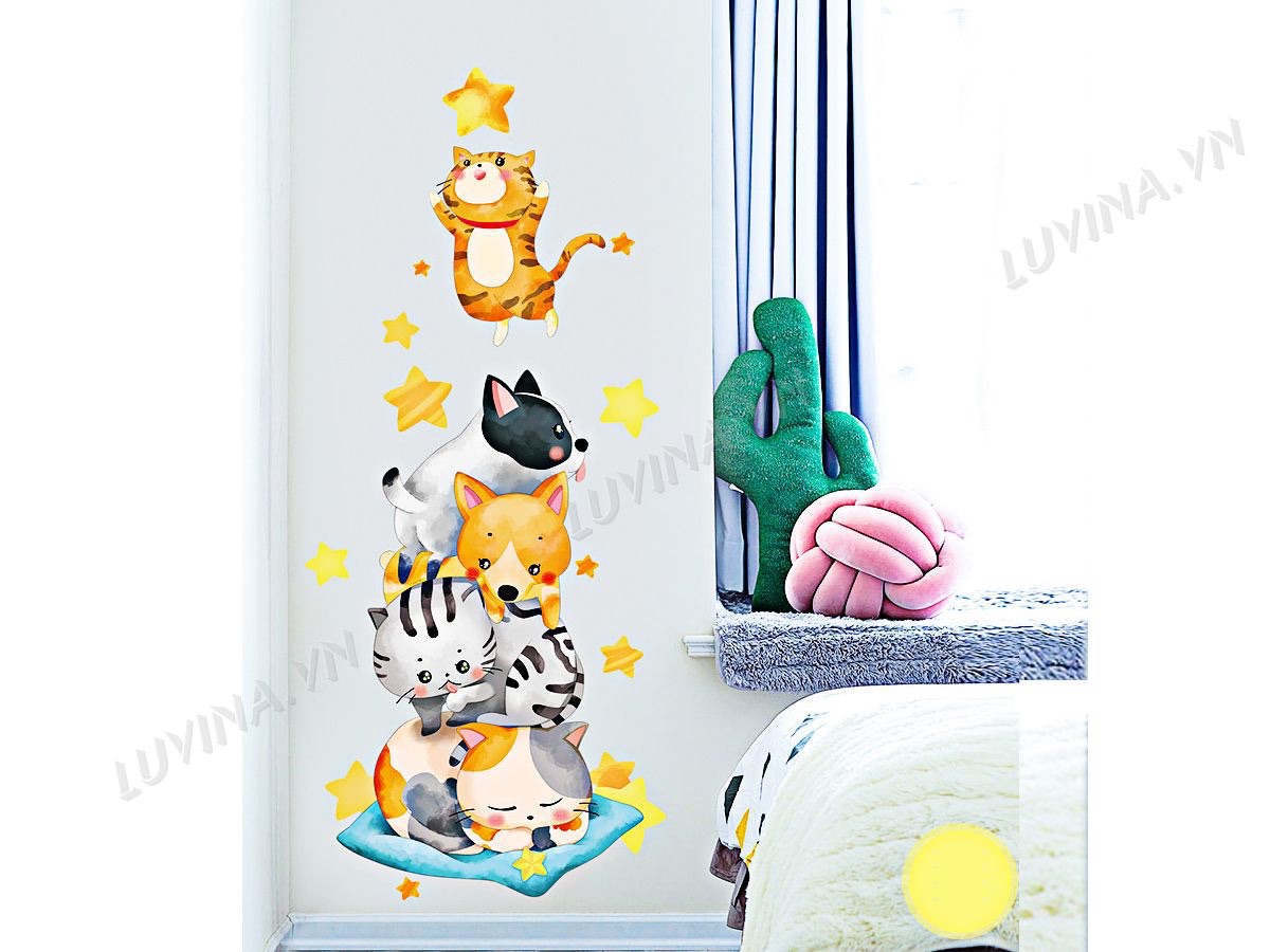 Decal tranh dán tường mèo bắt sao