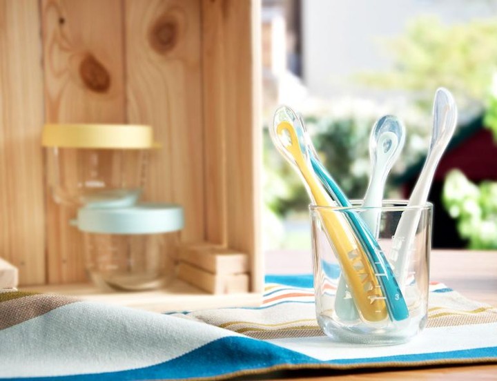 Thìa Cầu Vồng Silicone Beaba