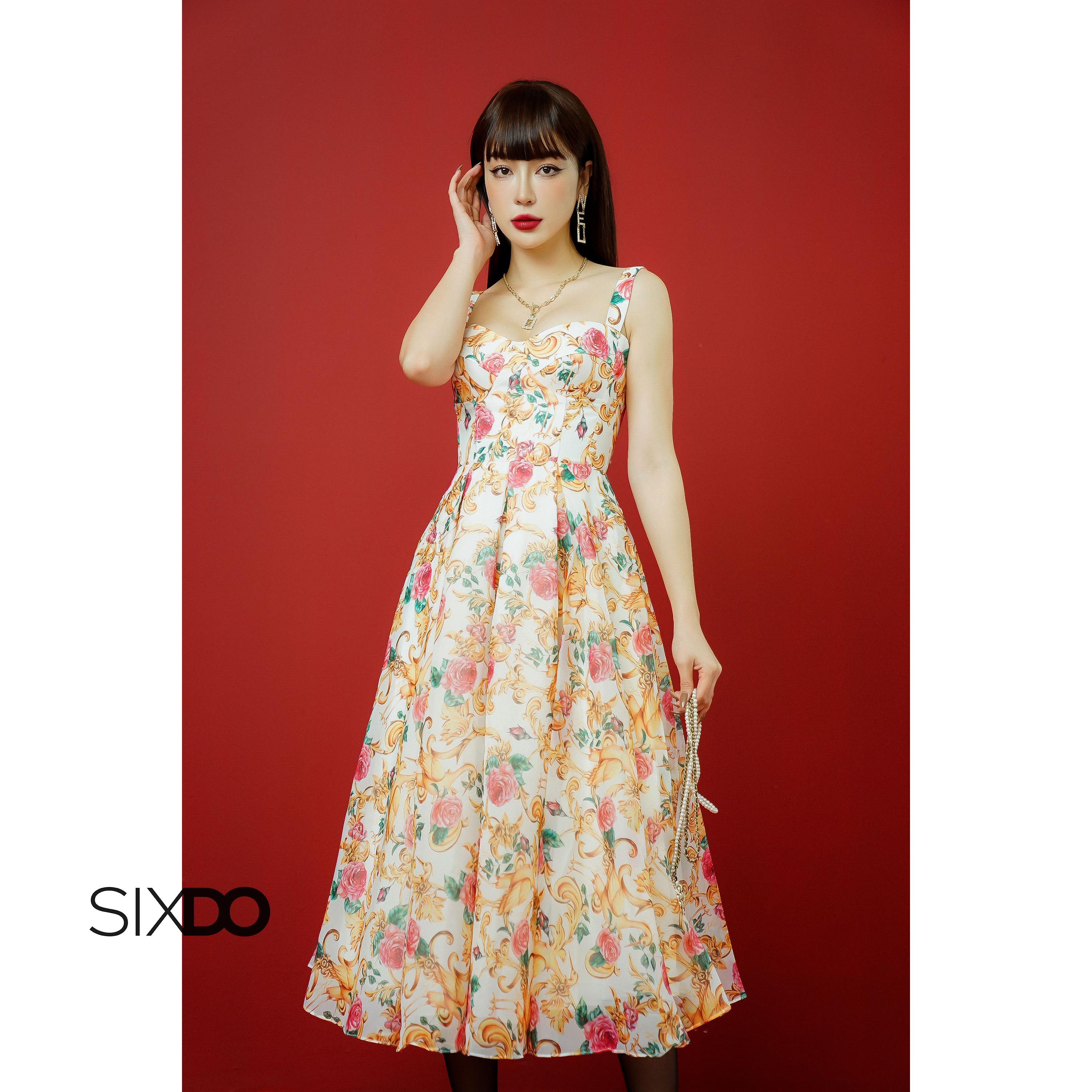 Đầm tơ hai dây hoa hồng SIXDO (White Rose Sweetheart Midi Dress)