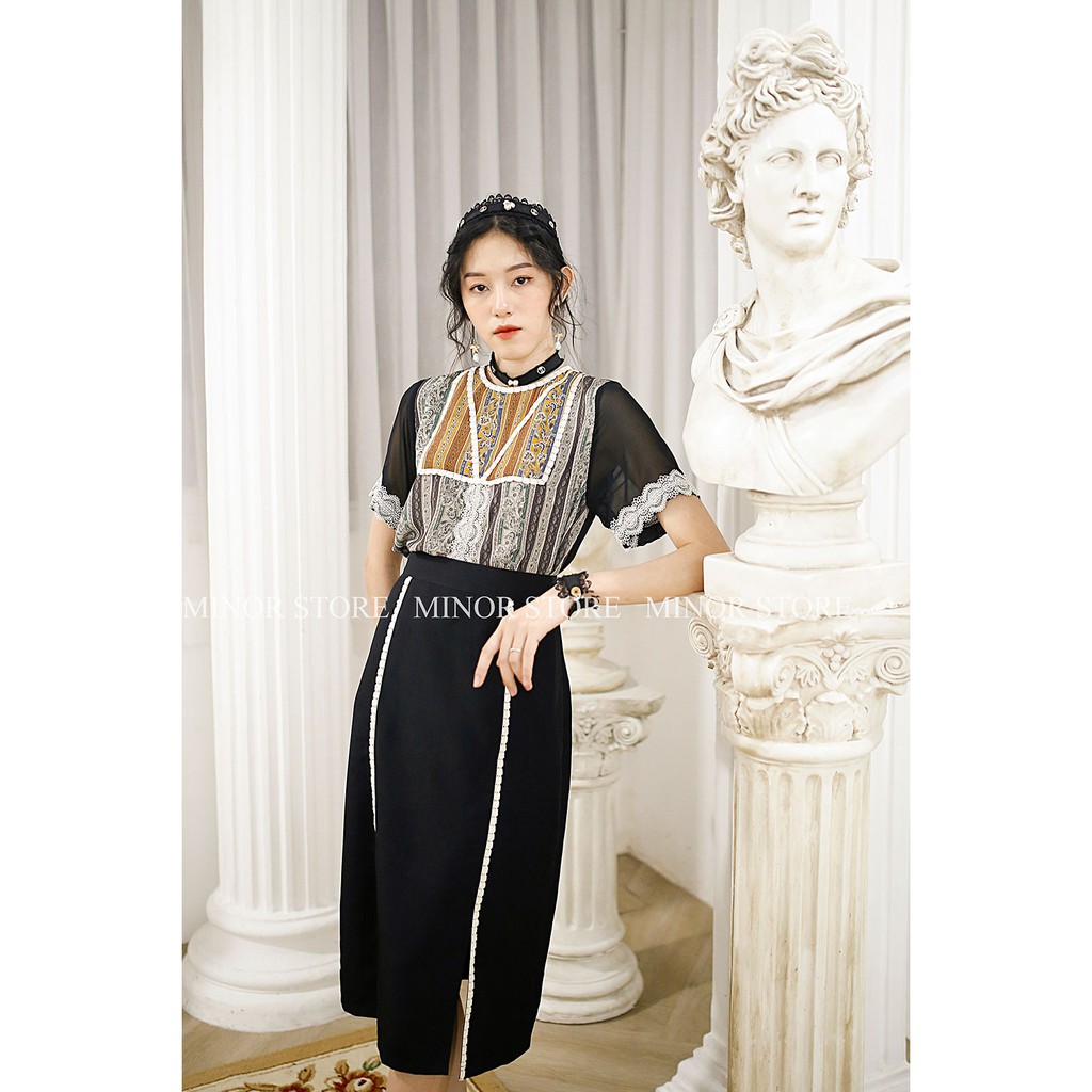 CHÂN VÁY SUÔNG XẺ TÀ PHỐI 2 ĐƯỜNG REN [MINOR TRYPHENA]
