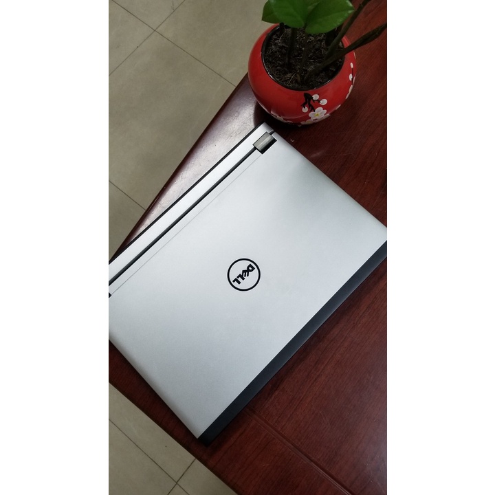 Dell i3, i5 ram 4 ssd 120gb vỏ nhỏm mỏng nhẹ đẹp