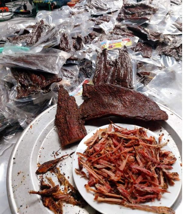 200GR THỊT HEO GÁC BẾP, THỊT LỢN GÁC BẾP - ĐẶC SẢN TÂY BẮC