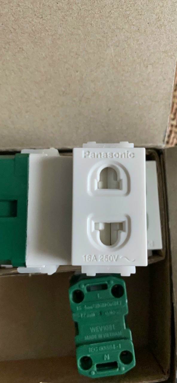 Ổ cắm panasonic hàng wide_ổ cắm nhanh ( 1 hộp 10 cái)