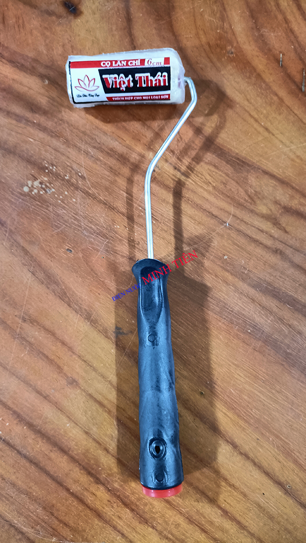 Cọ chỉ lăn sơn nước nước 6cm, 10cm Việt Thái.