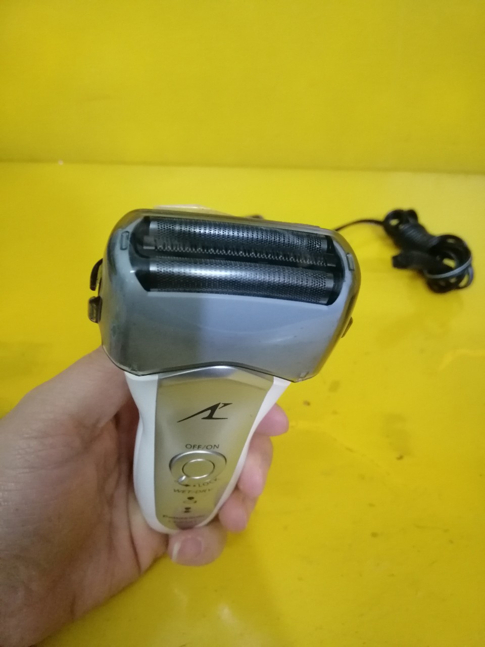 Máy cạo râu nội địa Nhật Panasonic ES-GA21 (mã 46)