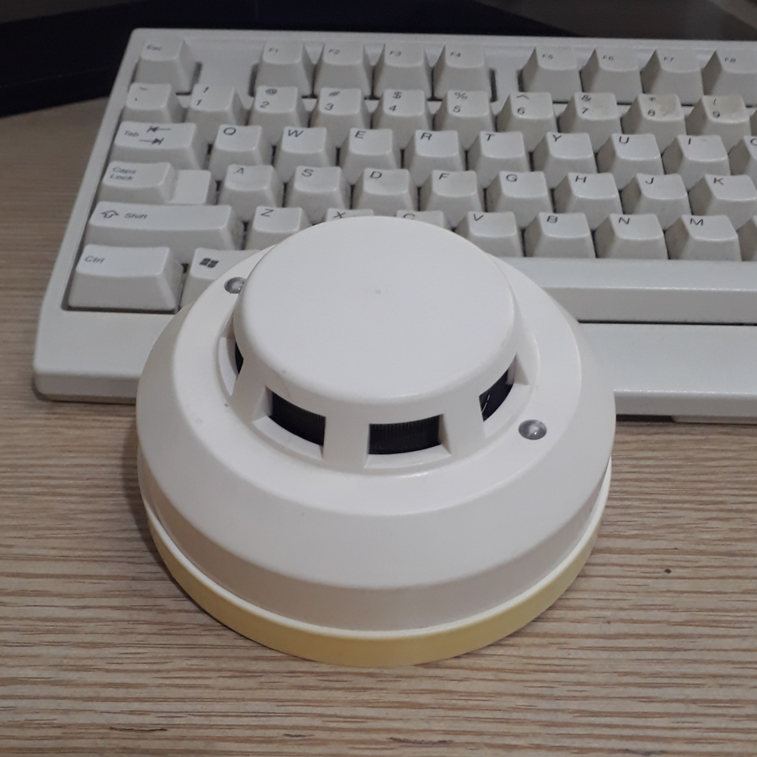 CẢM BIẾN KHÓI CÓ DÂY 2 SỢI (THANH LÝ)
