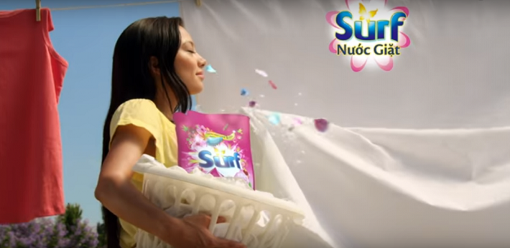 [HCM]Bột giặt Surf ngát hương xuân 800g