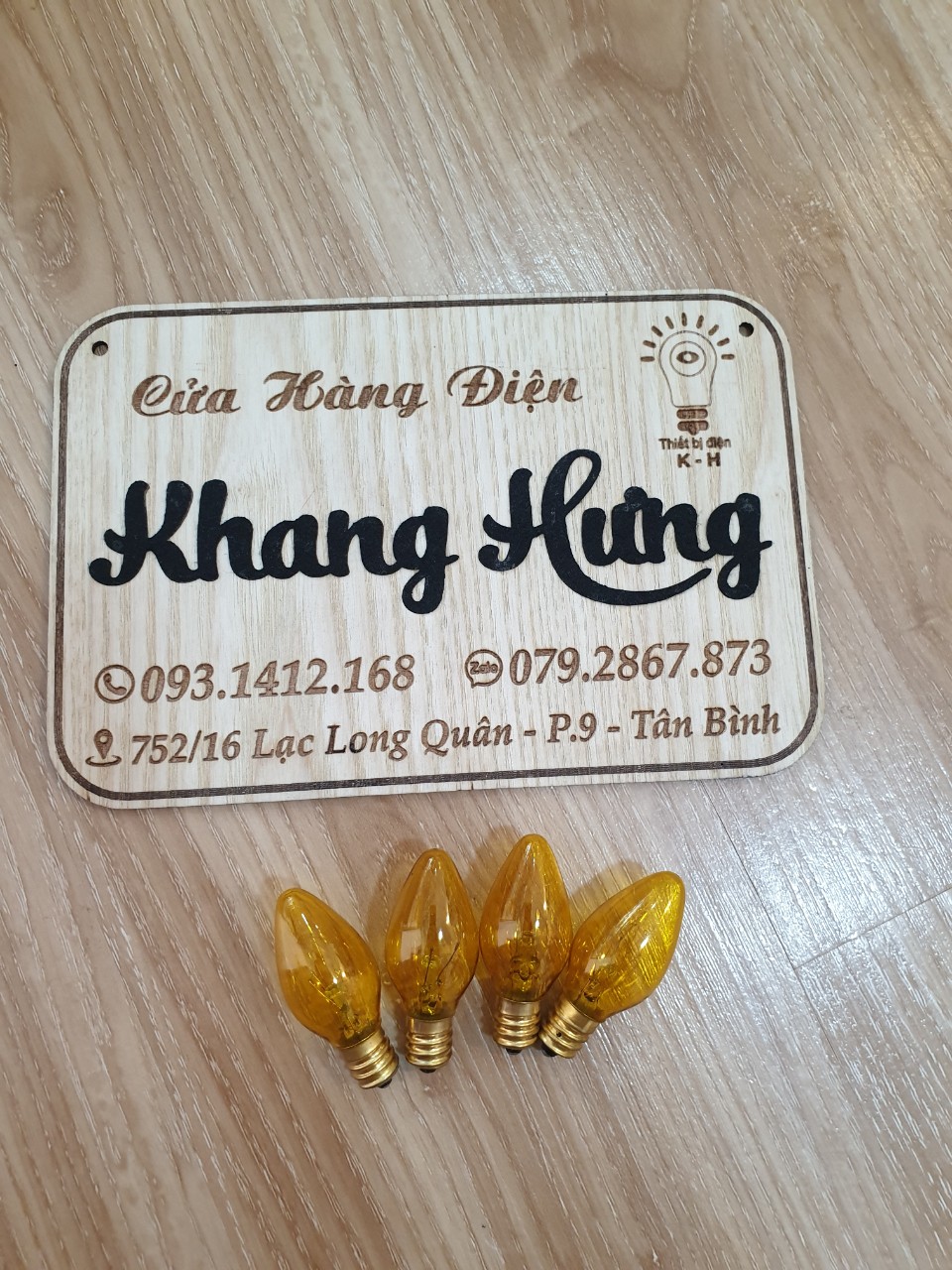 Bóng đèn trái ớt cà na sợi đốt đui E12 VĨ CHÂU