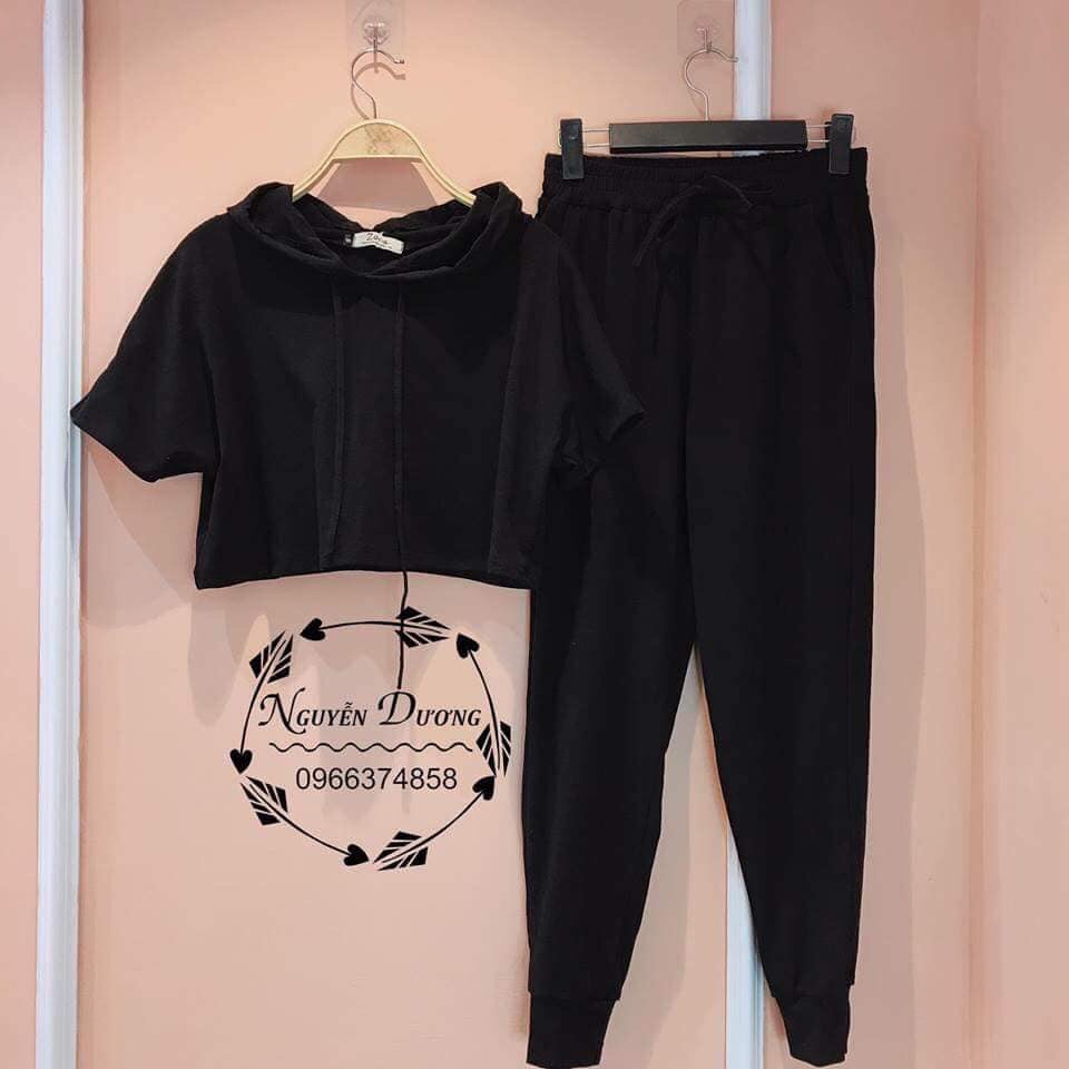 Sét bộ croptop áo có mũ phối quần jogger cá tính TTSA0094