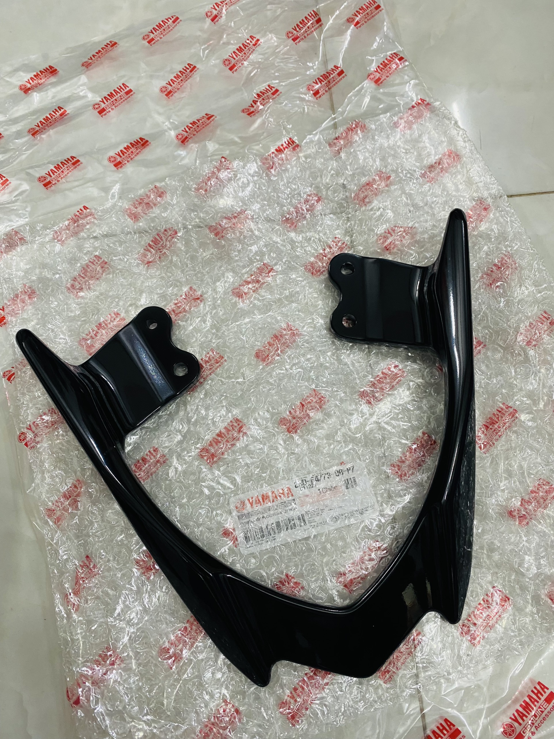 Cảng Sau Xe Ex150 (đen bóng) Chính Hãng