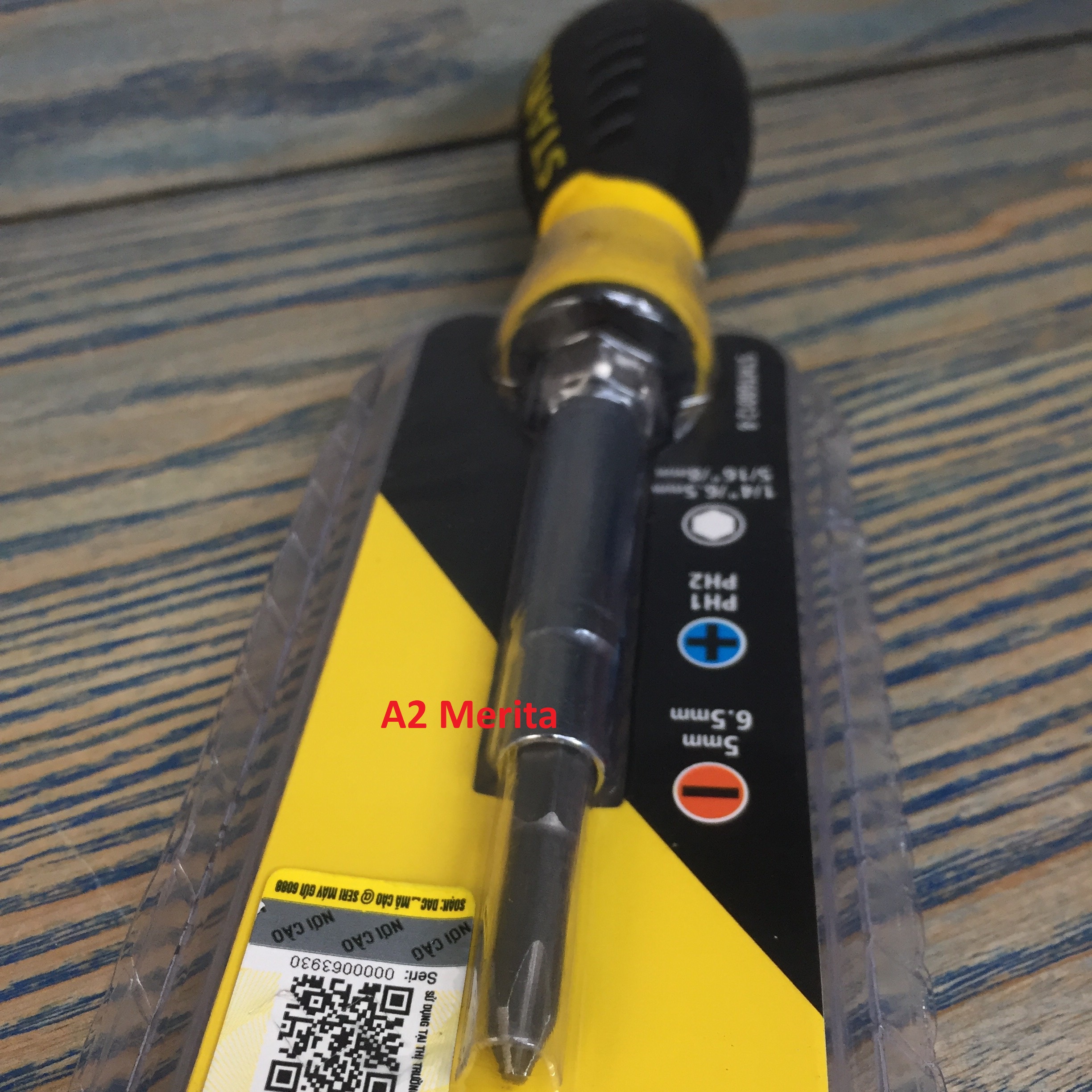 Tua vít từ 6 đầu tác dụng STANLEY STHT68012-8