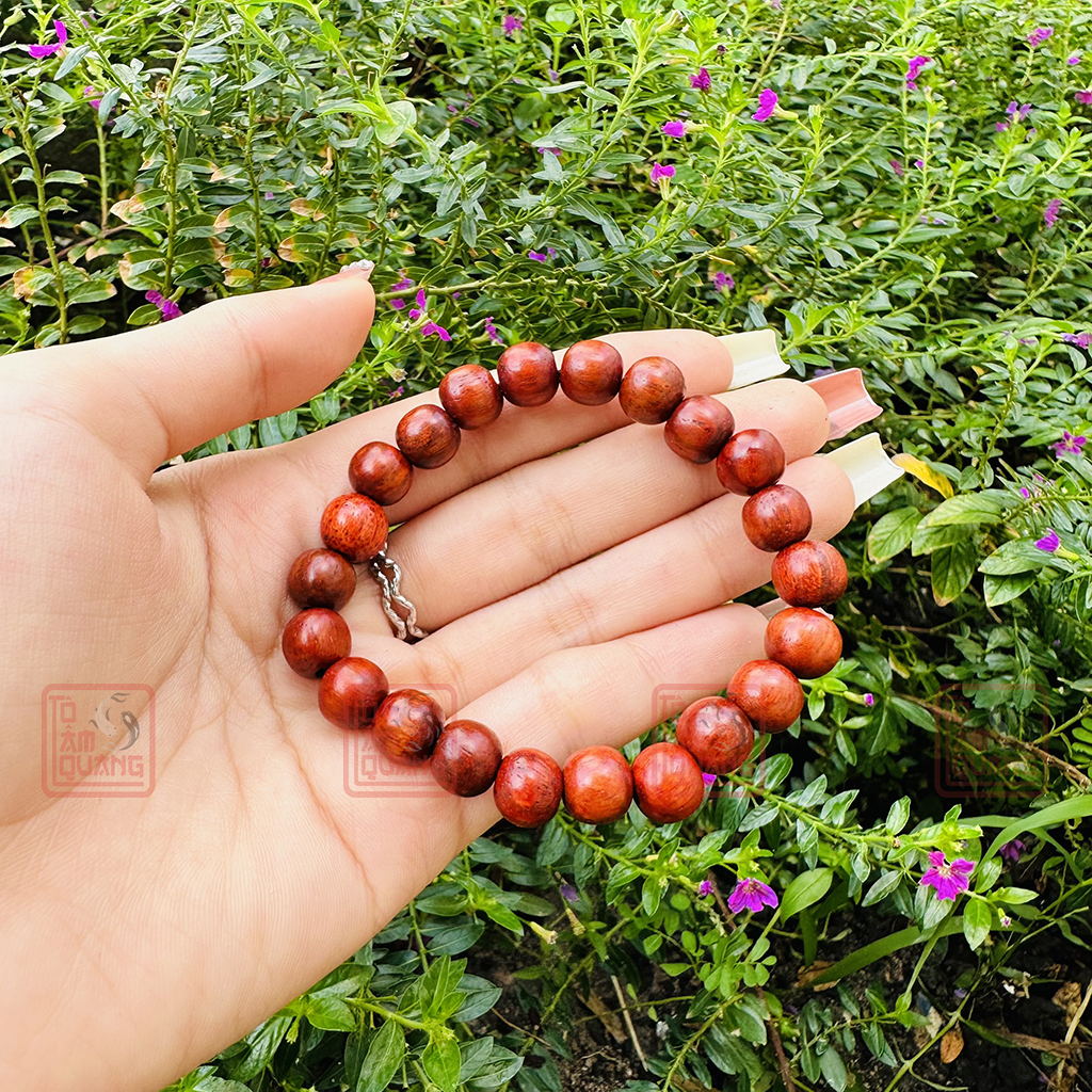 Vòng tay phong thủy gỗ hương nam nữ đẹp rẻ hạt tròn mang lại may mắn bình an tài lộc – TÔ TÂM QUANG