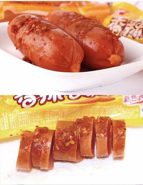 2 Chiếc xúc xích ngô thơm ngon cho bé