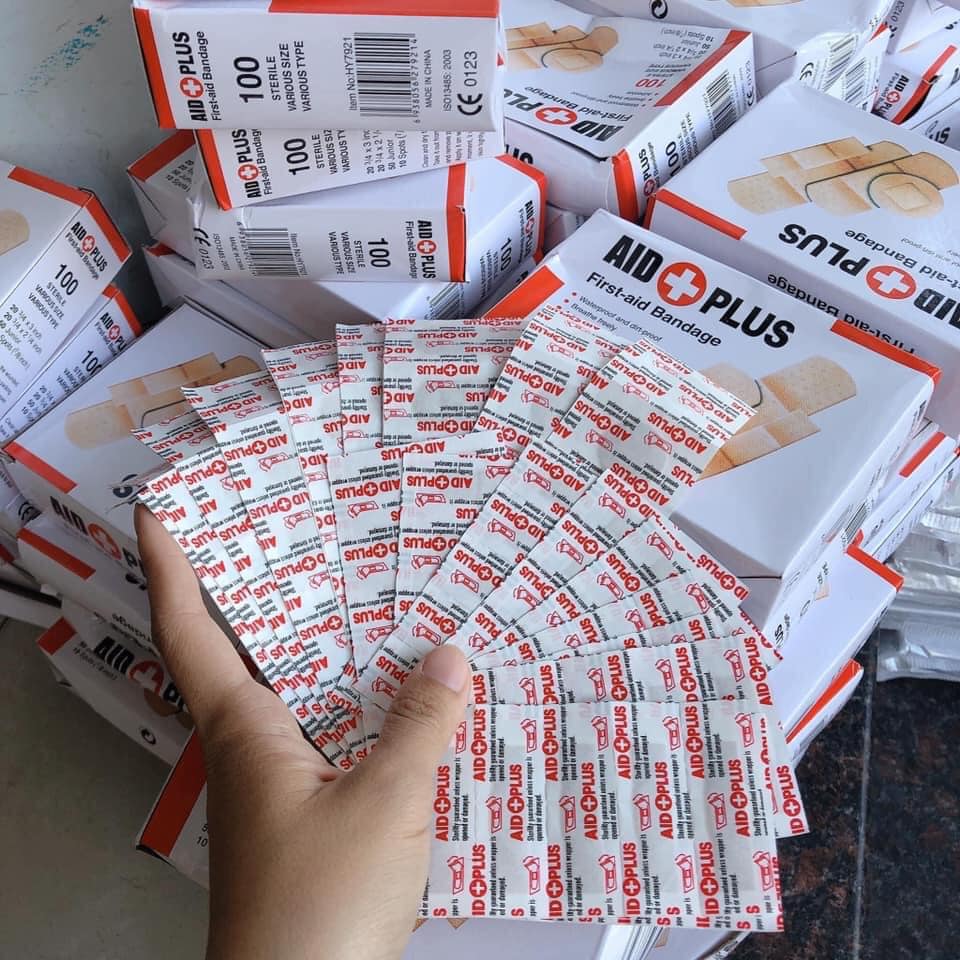 hộp 100 băng gạc cá nhân