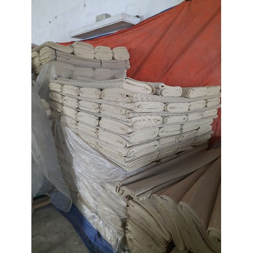 Chiếu cói trắng loại trung kt 1m6x2m
