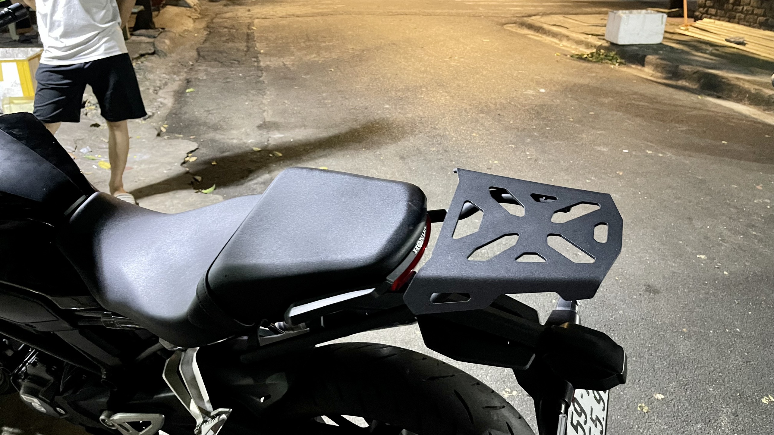 [HCM]BAGA GẮN CHO XE HONDA CB300R