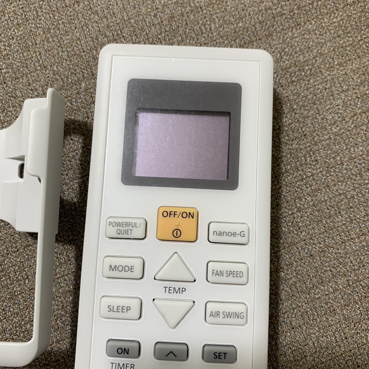 Điều khiển điều hoà Panasonic chính hãng, kèm đế, remote máy lạnh panasonic 1 chiều, 2 chiều hàng zin theo máy, mới 100%