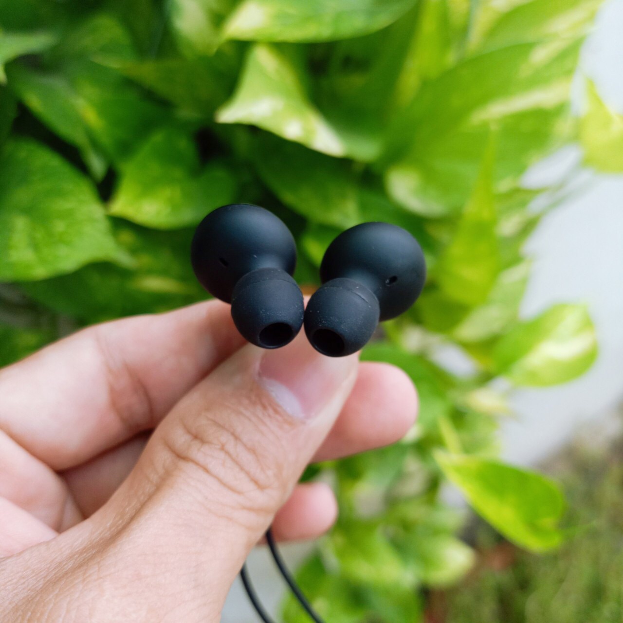 Tai nghe nhét tai AKg chân type C siêu xịn