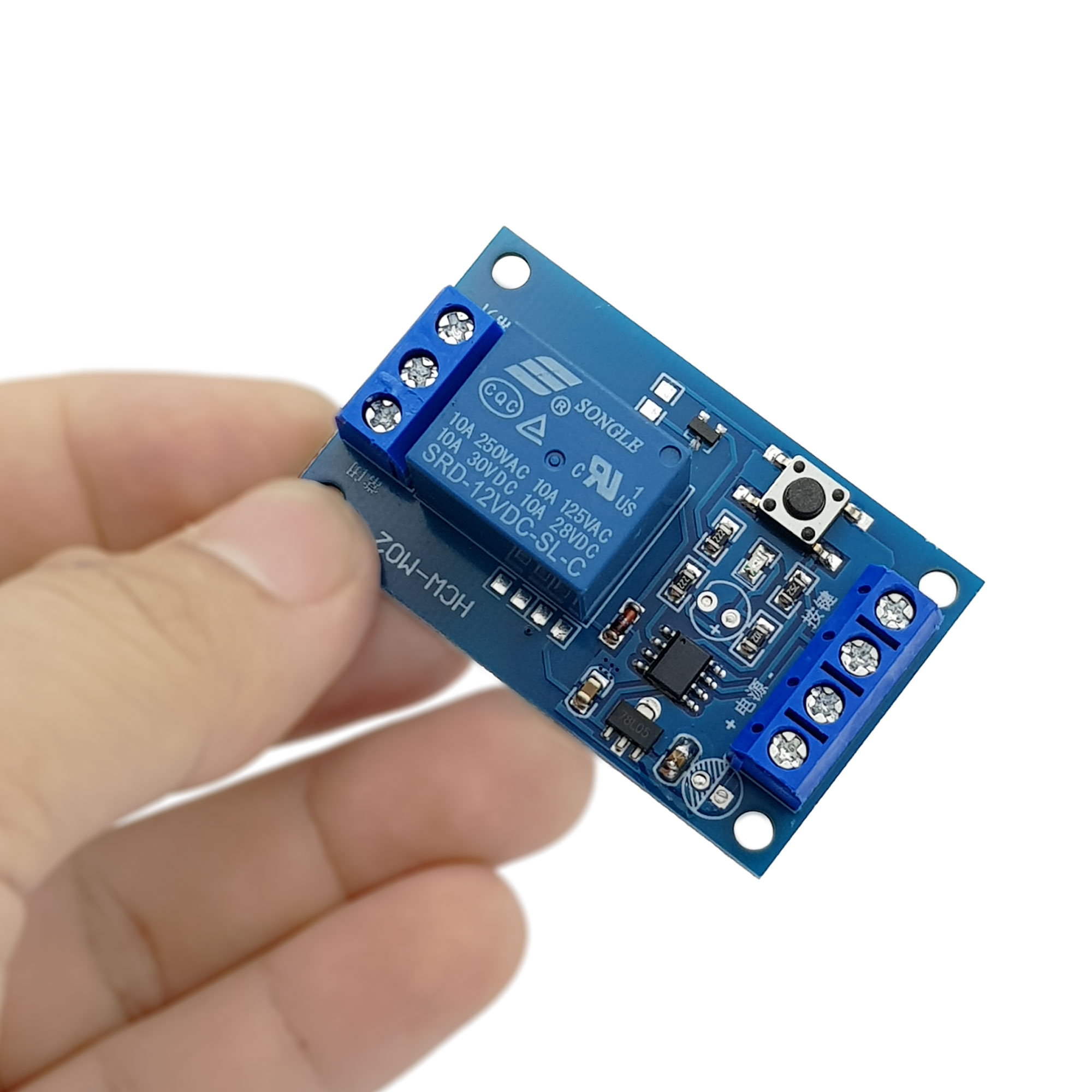 Module kích hoạt relay bằng nút nhấn