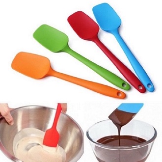 Spatula phới đúc dạng thìa