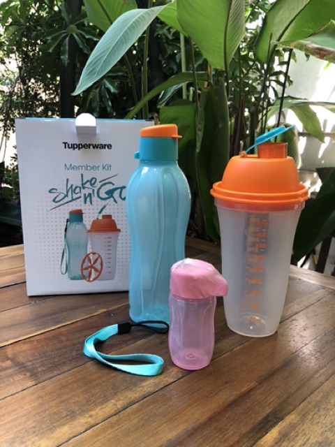 Set Binh Shake N Go Tupperware