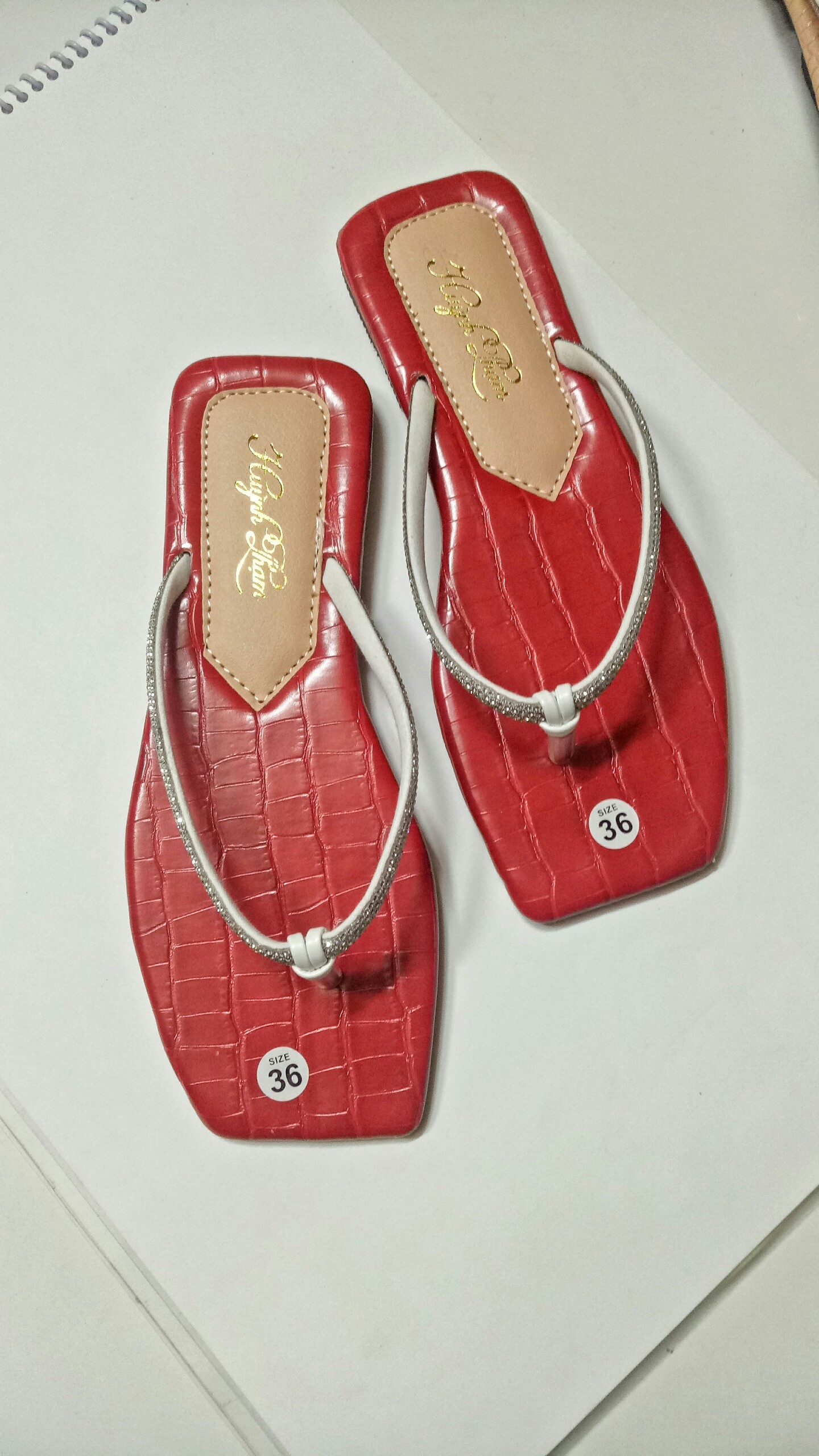 [ HOT] DÉP KẸP NỮ ĐẾ BỆT ĐÍNH ĐÁ CỰC SANG