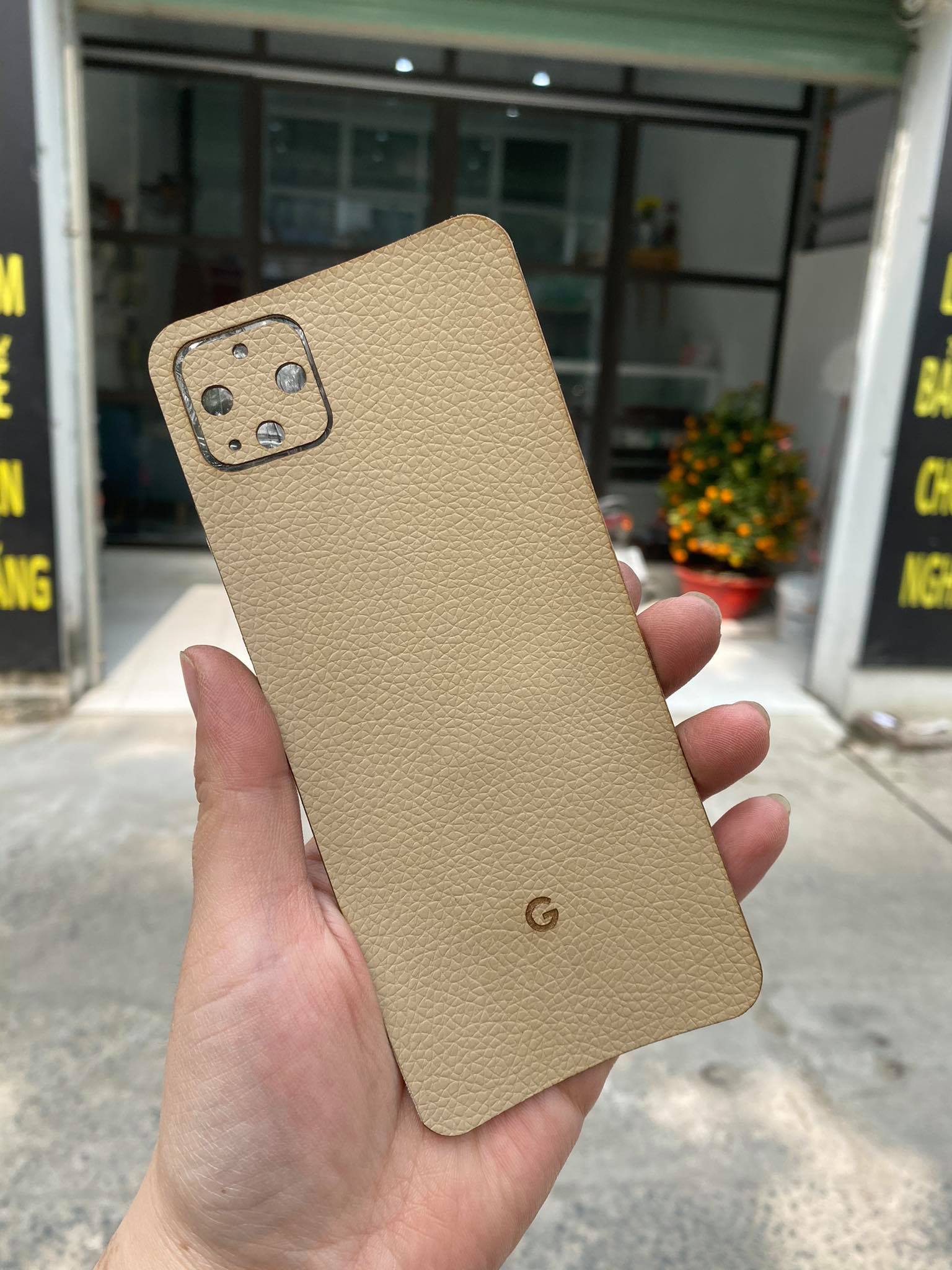 Dán da lưng điện thoại Google Pixel 4 trơn không 1 màu