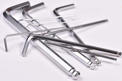 LỤC GIÁC LẺ CHUÔI BI 8MM DÀI 200MM