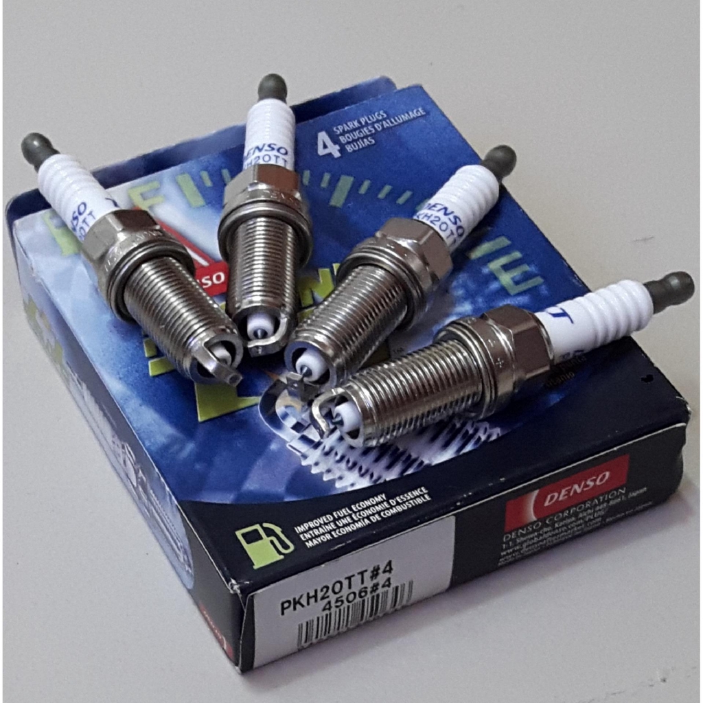 1 bugi ô tô denso japan platium pkh20tt made in japan.
