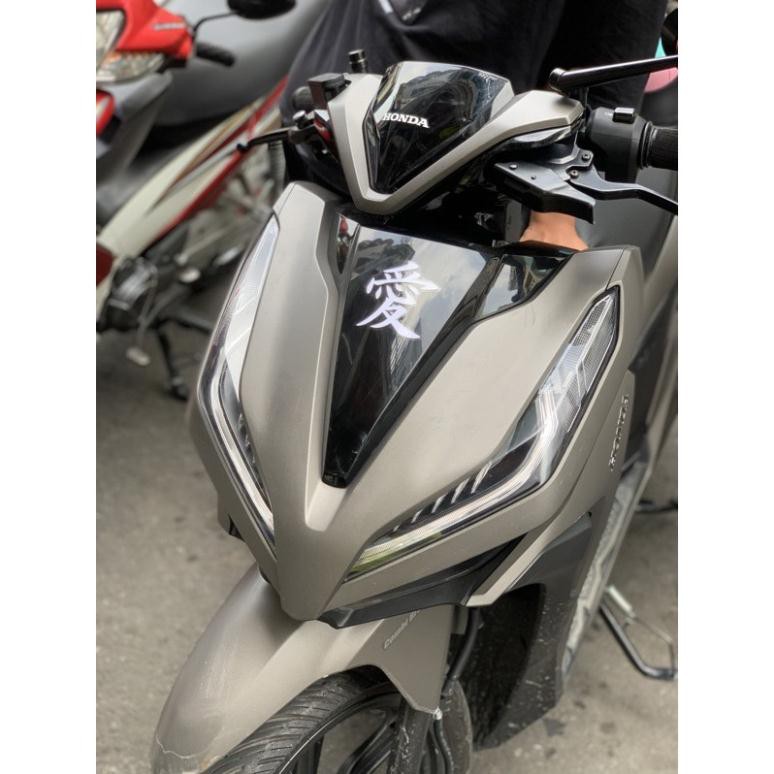 Tem con Chốt tiếng Hoa dán xe máy
