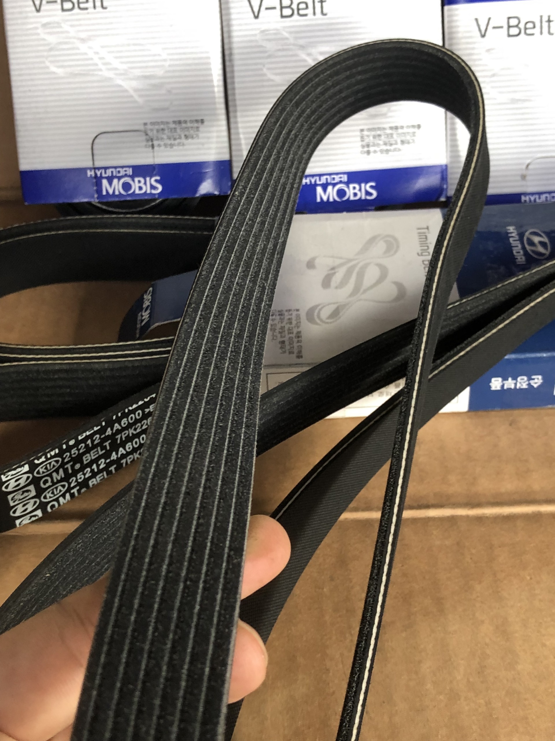 Dây Curoa Tổng HYUNDAI SOLATI 16C