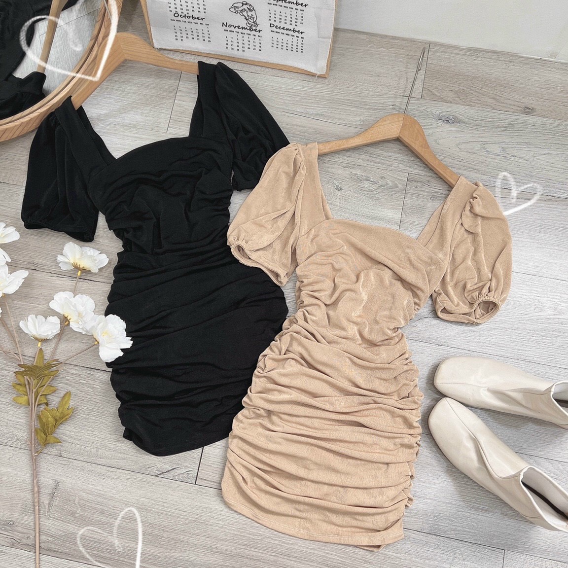Đầm body nhún cổ U