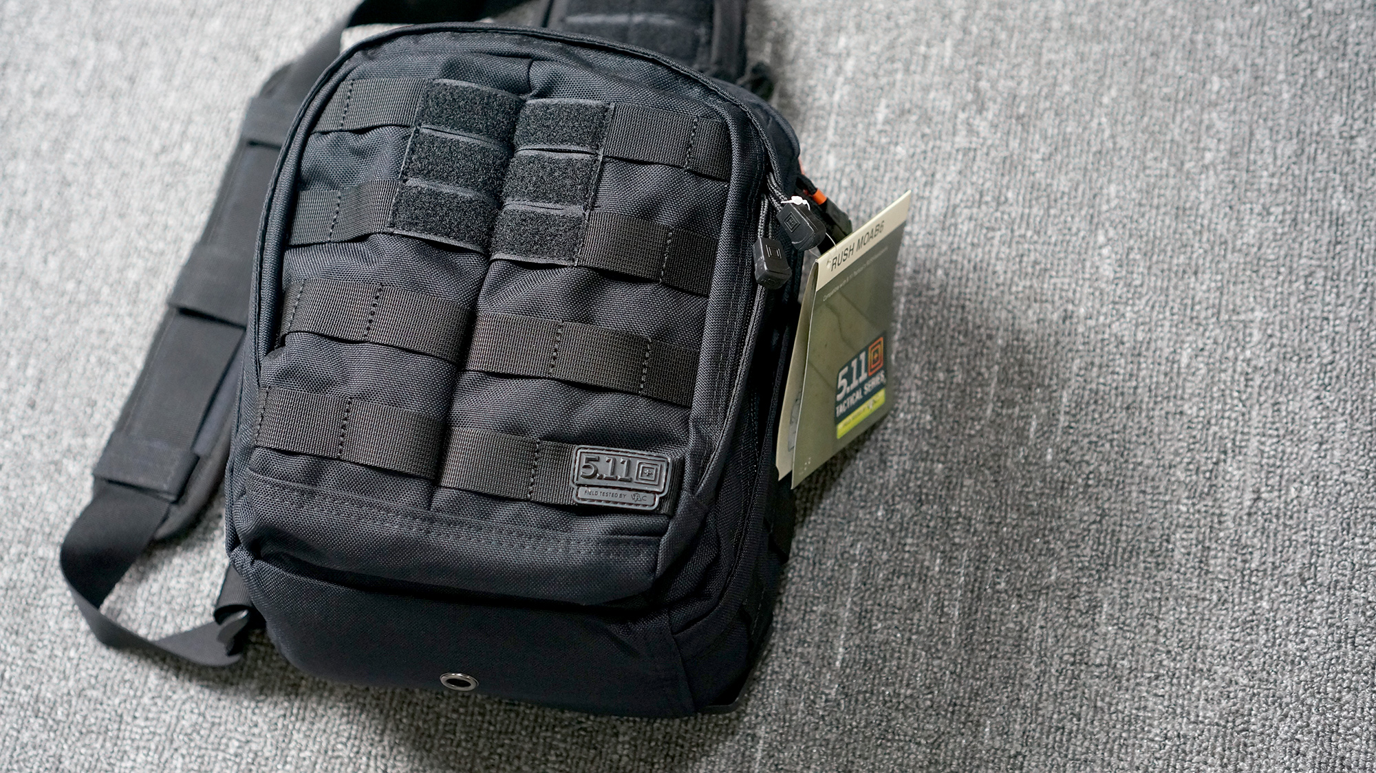 Balo đeo chéo 1 quai 5.11 Tactical Moab 6 màu đen