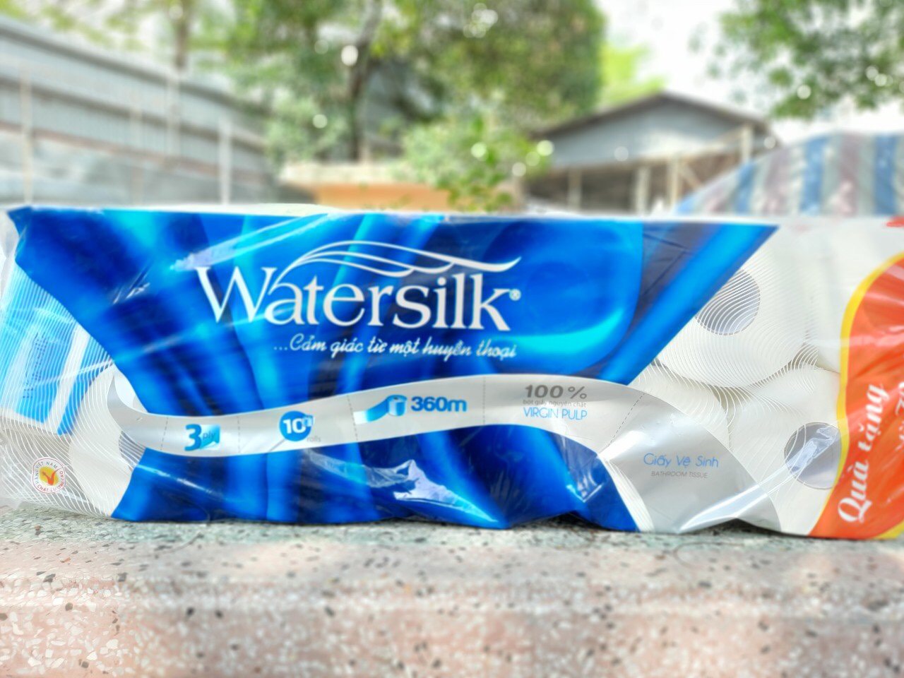 Giấy vệ sinh Watersilk 36m (V), 10 cuộn, 3 lớp