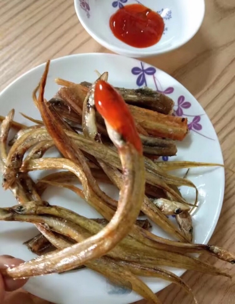 Khô cá chình lãi trứng chiên giòn giòn ăn siêu ngon đặc sản tú vy food phân loại 1kg/ 500gram / 250gram
