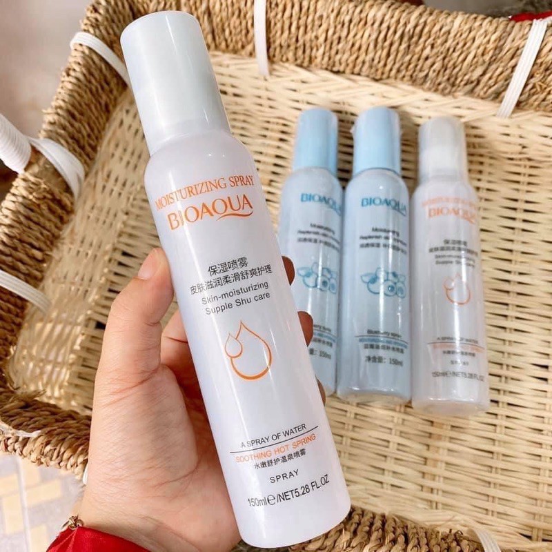 Xịt Khoáng Dưỡng Ẩm Bioaqua