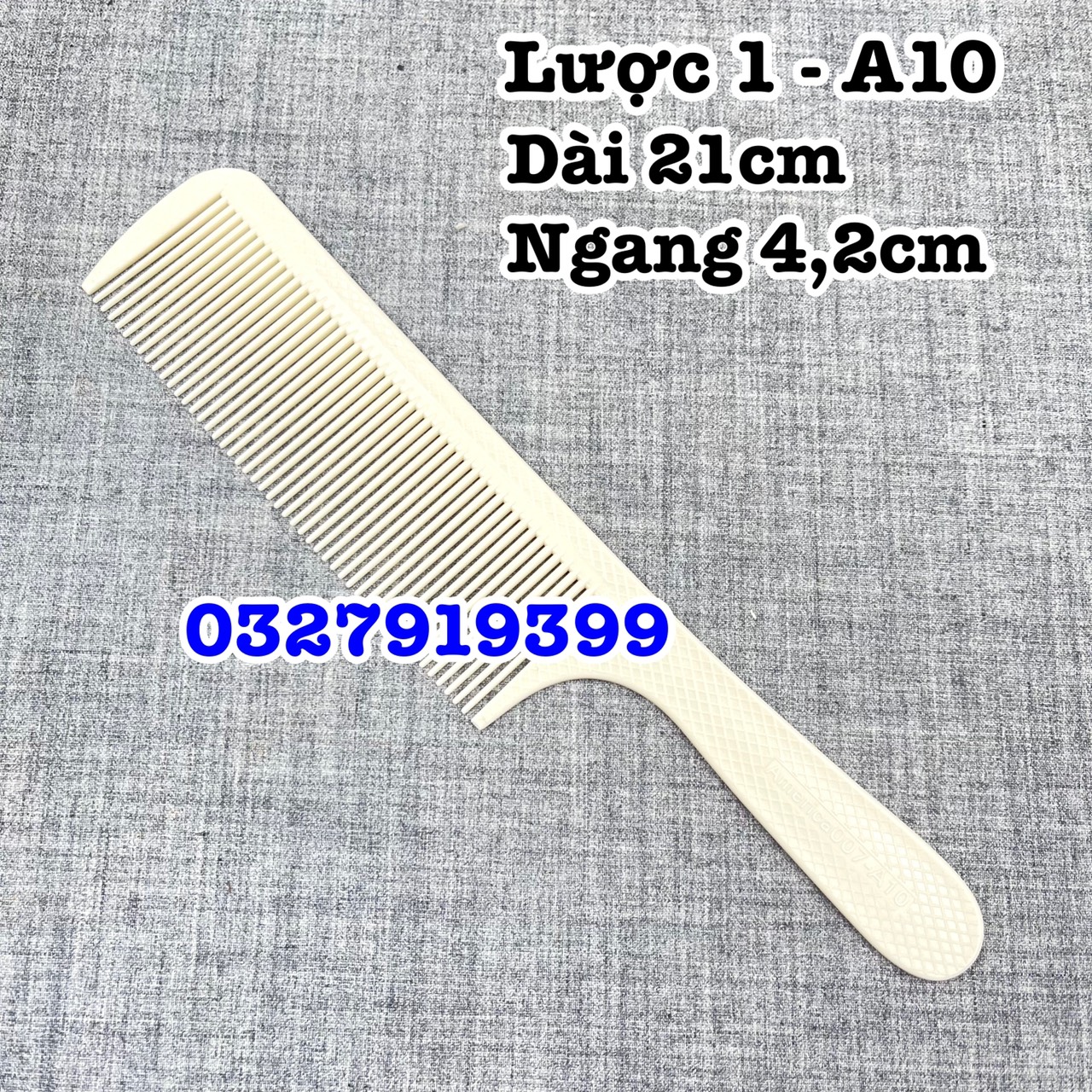 America - Lược cắt tóc nam nữ cao cấp 007 chất liệu cacbon ion chống biến dạng khe rãnh dễ dàng chia tóc thiết kế truyền thống phù hợp tạo kiểu Undercut Mohican